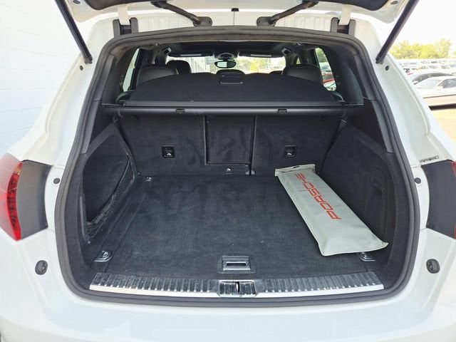 2014 Porsche Cayenne GTS