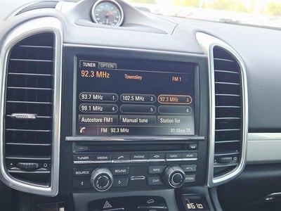 2014 Porsche Cayenne GTS