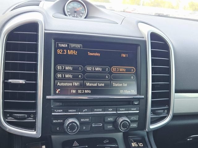 2014 Porsche Cayenne GTS
