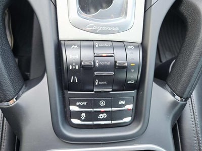 2014 Porsche Cayenne GTS