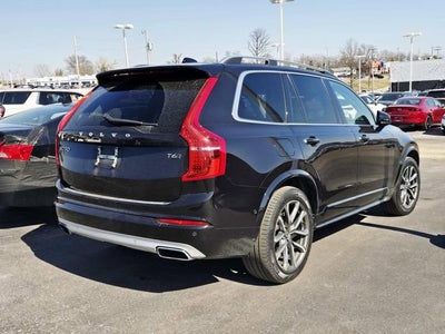 2019 Volvo XC90 Momentum