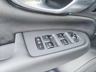 2024 Volvo XC90 Plus Bright Theme